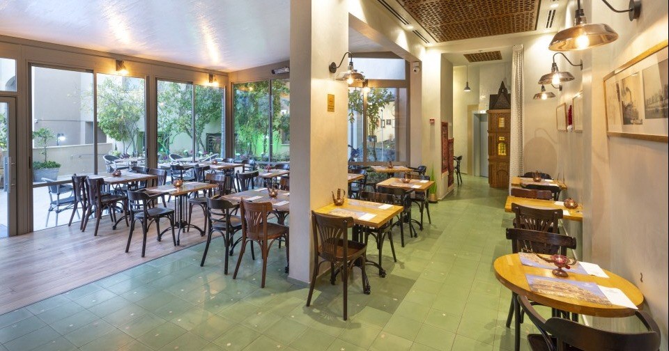 Lobby Bar