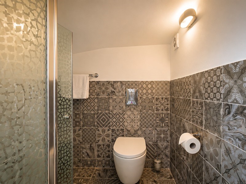 Economy room with Balcony