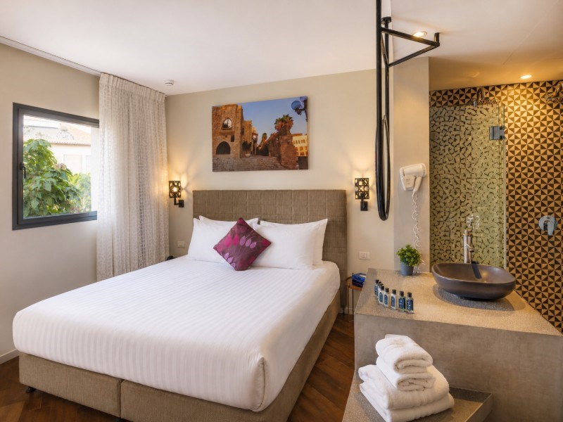 Classic room with Balcony