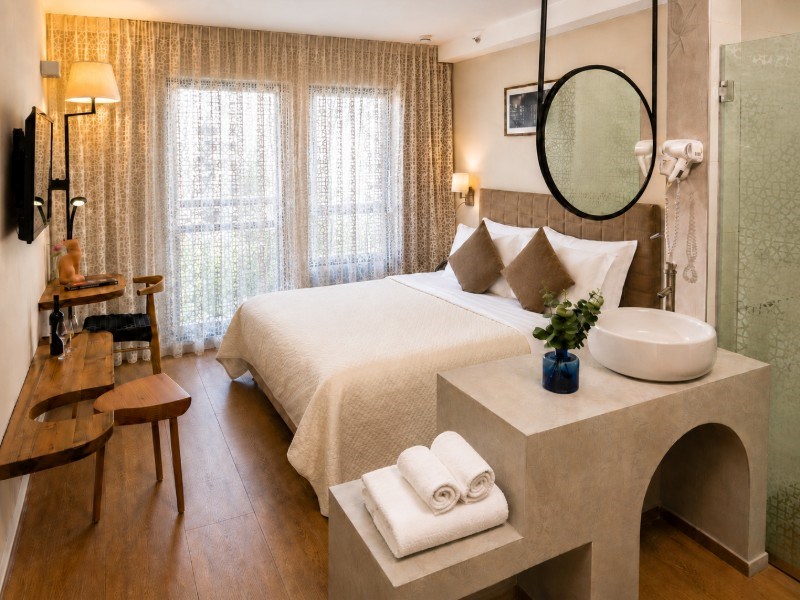 Classic room with Balcony